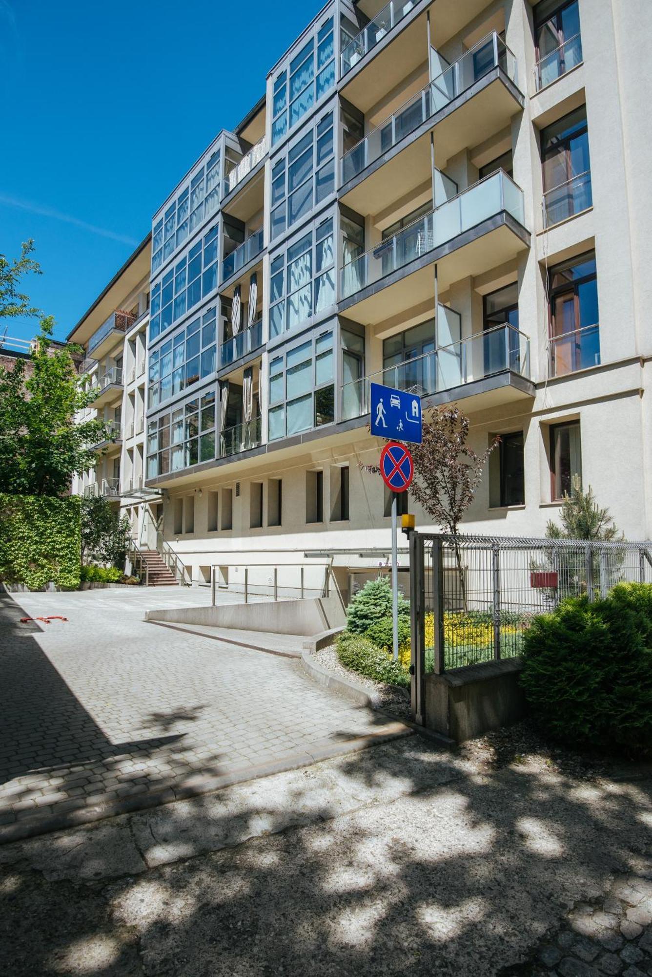 Apartamenty Wielopole Krasków Eksteriør bilde